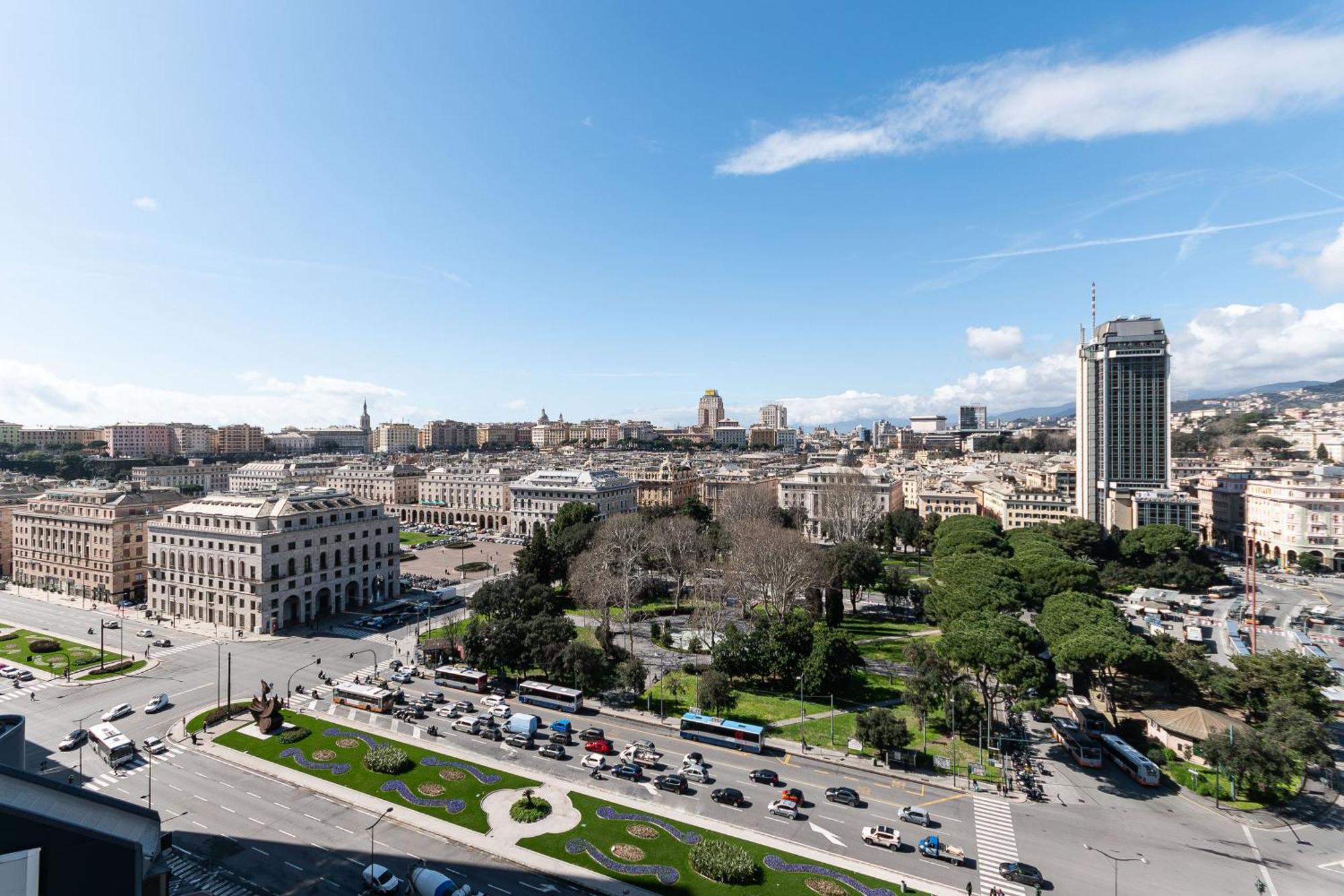 Free Parking In Luxury Suite With City View - Steps To Brignole Train Station Genova Exterior foto