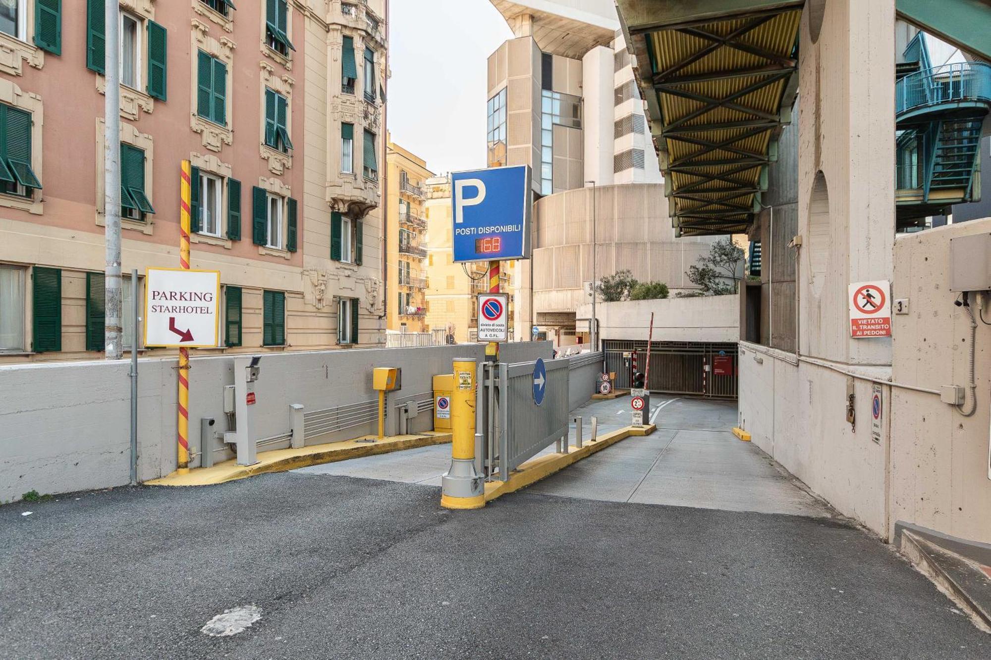 Free Parking In Luxury Suite With City View - Steps To Brignole Train Station Genova Exterior foto